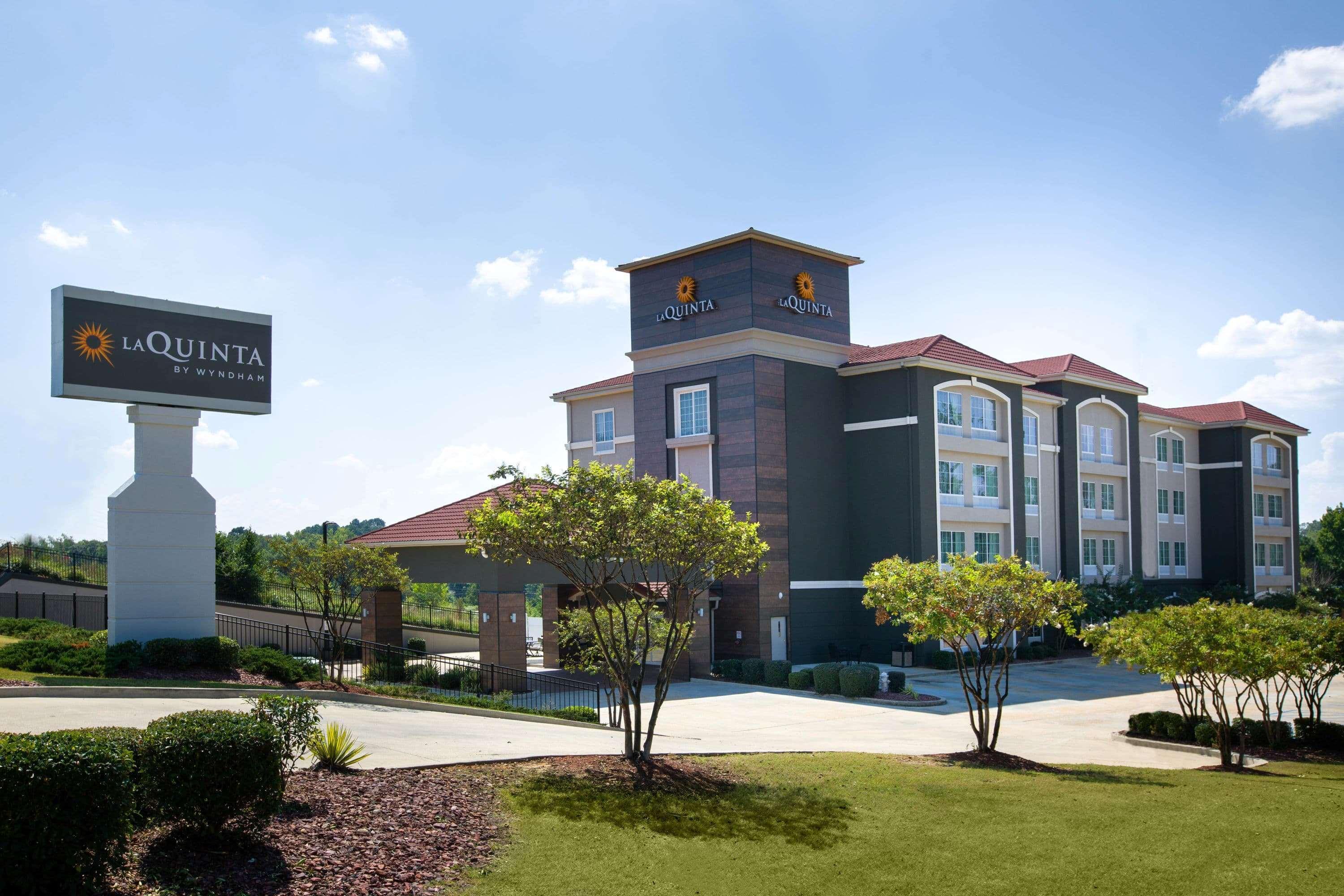 Hotel La Quinta By Wyndham Tupelo Exterior foto